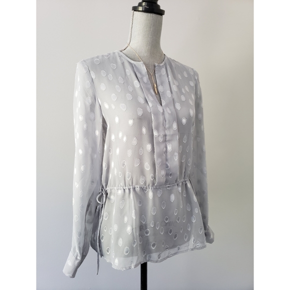 Top - Picture 2 of 5